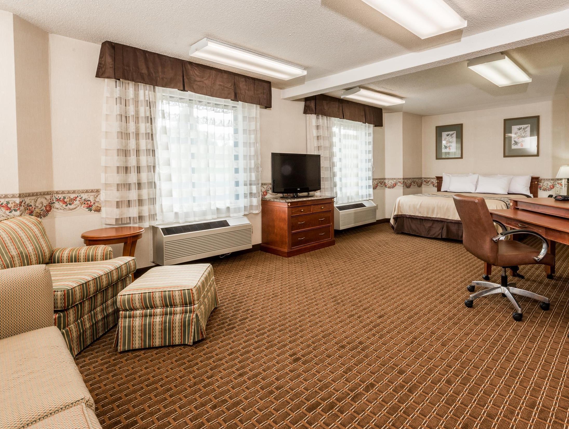 Days Inn By Wyndham Yadkinville Экстерьер фото